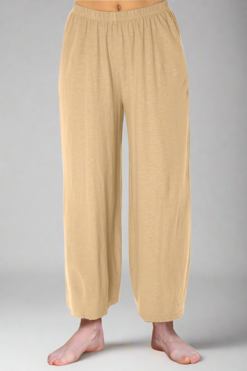 Cropped Pant with Darts