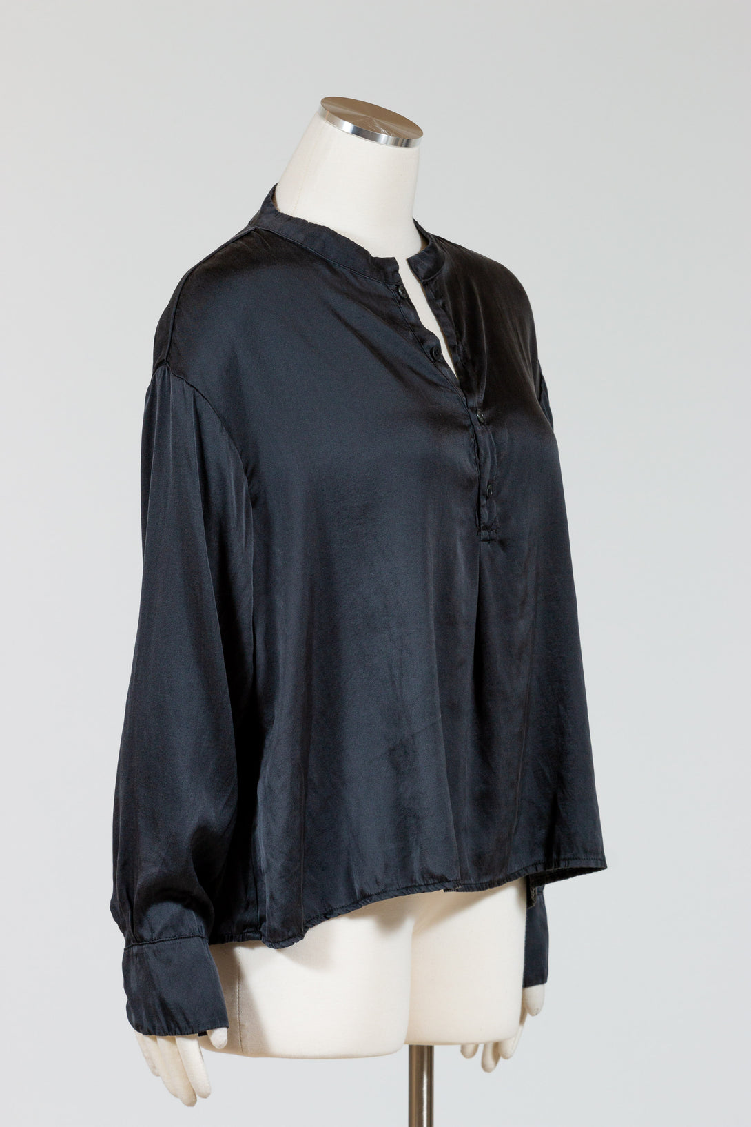 CPShades-Ariana-Top-Silk-Black