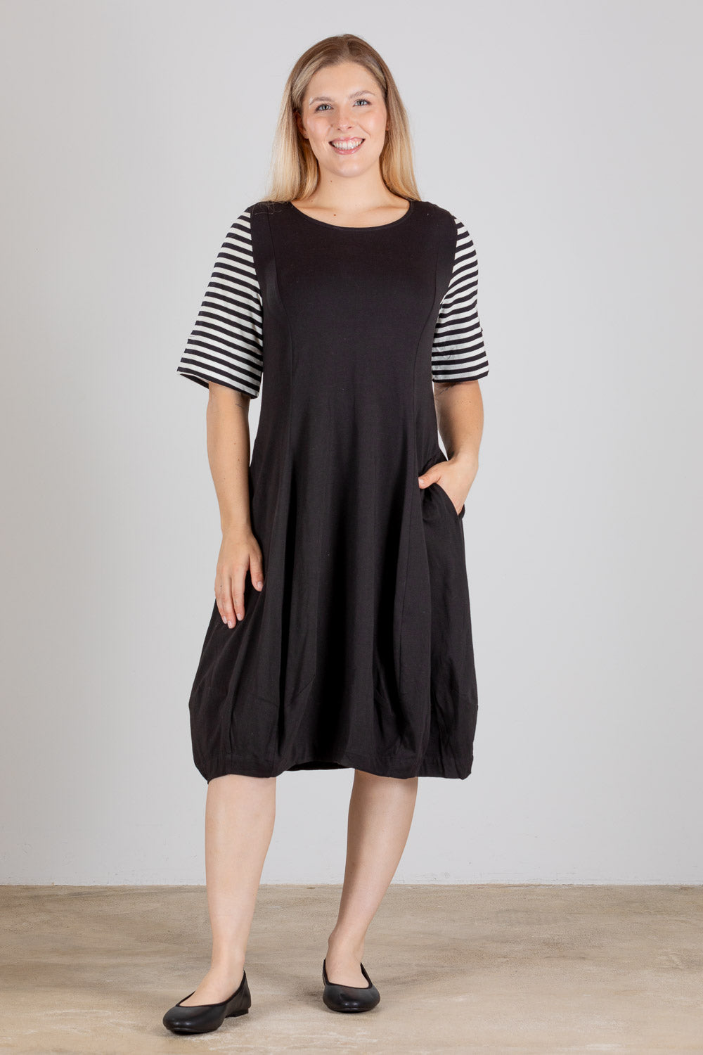 Alembika Urban Daytime Cocoon Dress