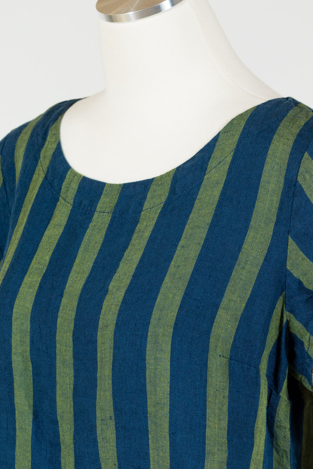 FLAX-Linen-Tuck-Back-Tee-Stripe-Green