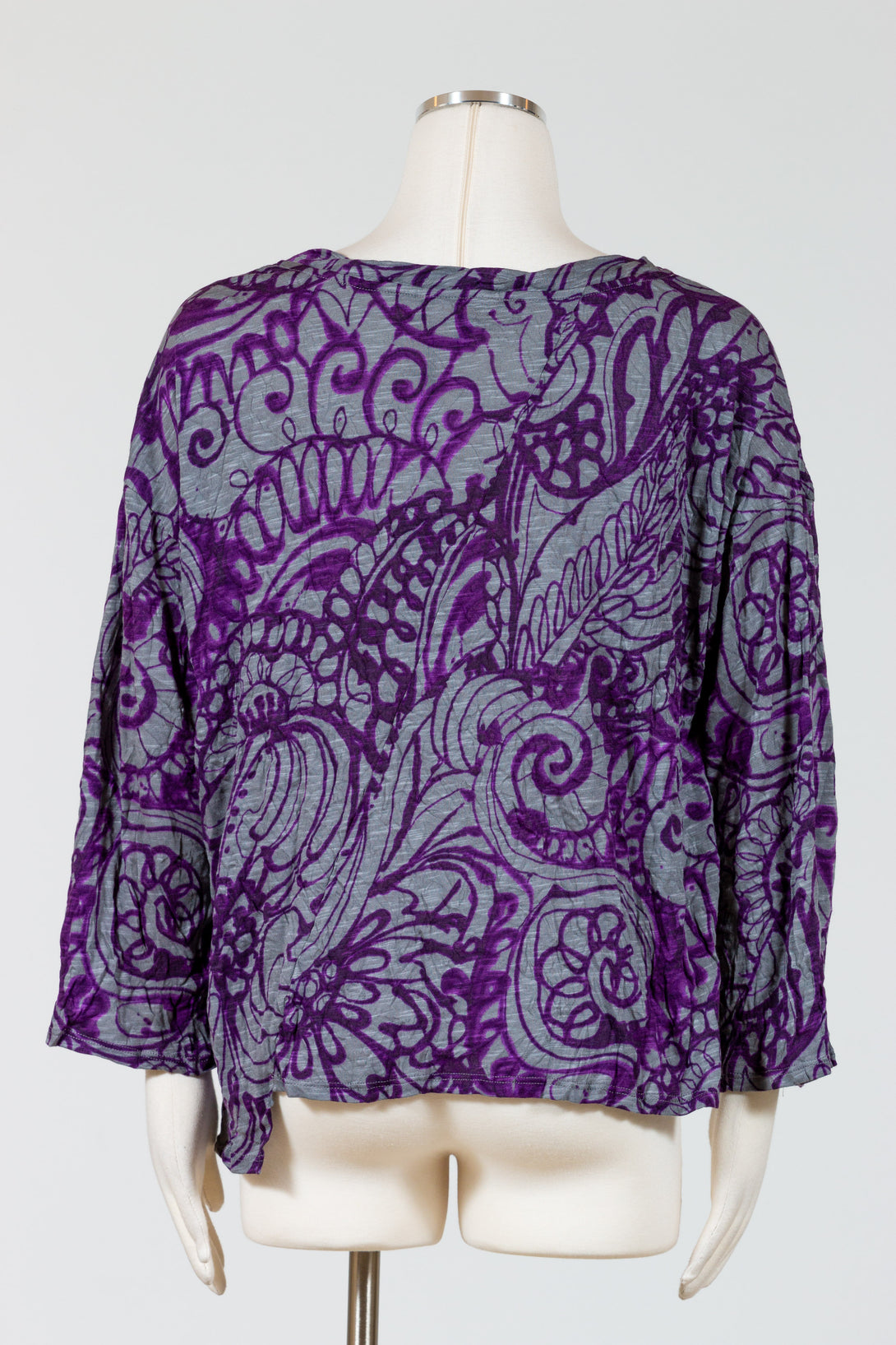 LIV-Habitat-JetSet-Pullover-Amethyst-Purple