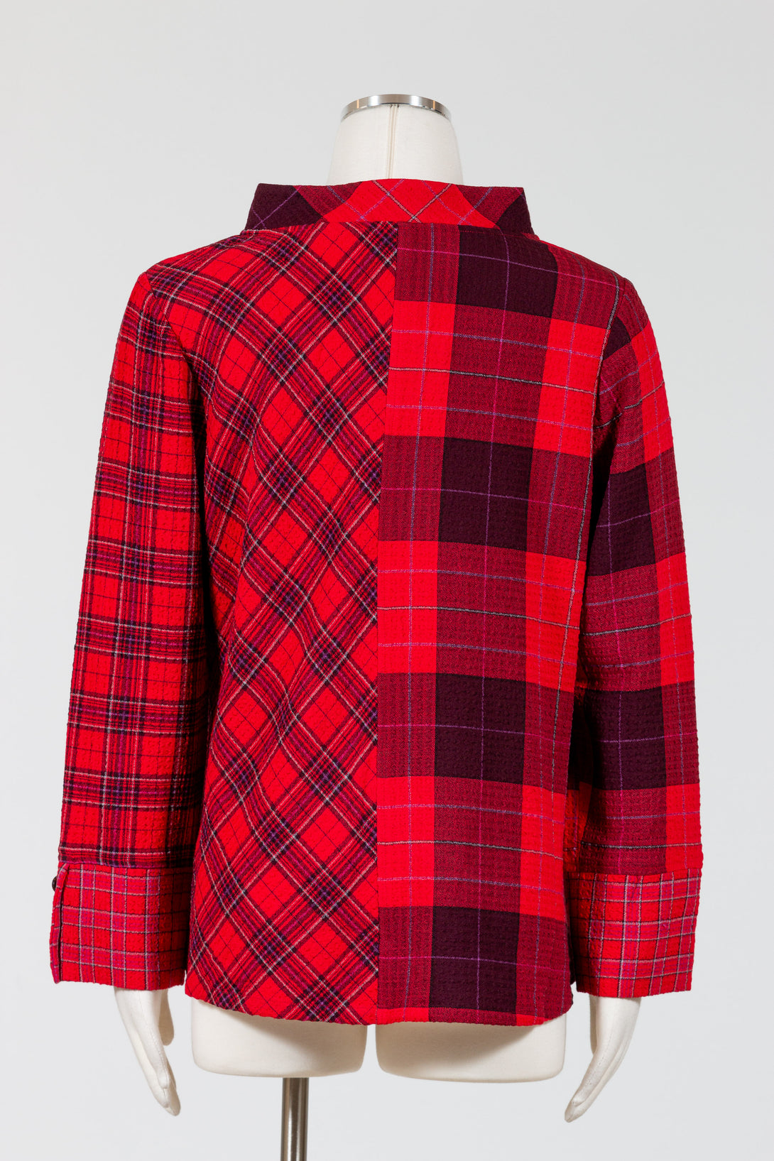 Habitat-Clothing-GirlGonePlaid-ButtonCuff-Top-Apple-Red-Plaid