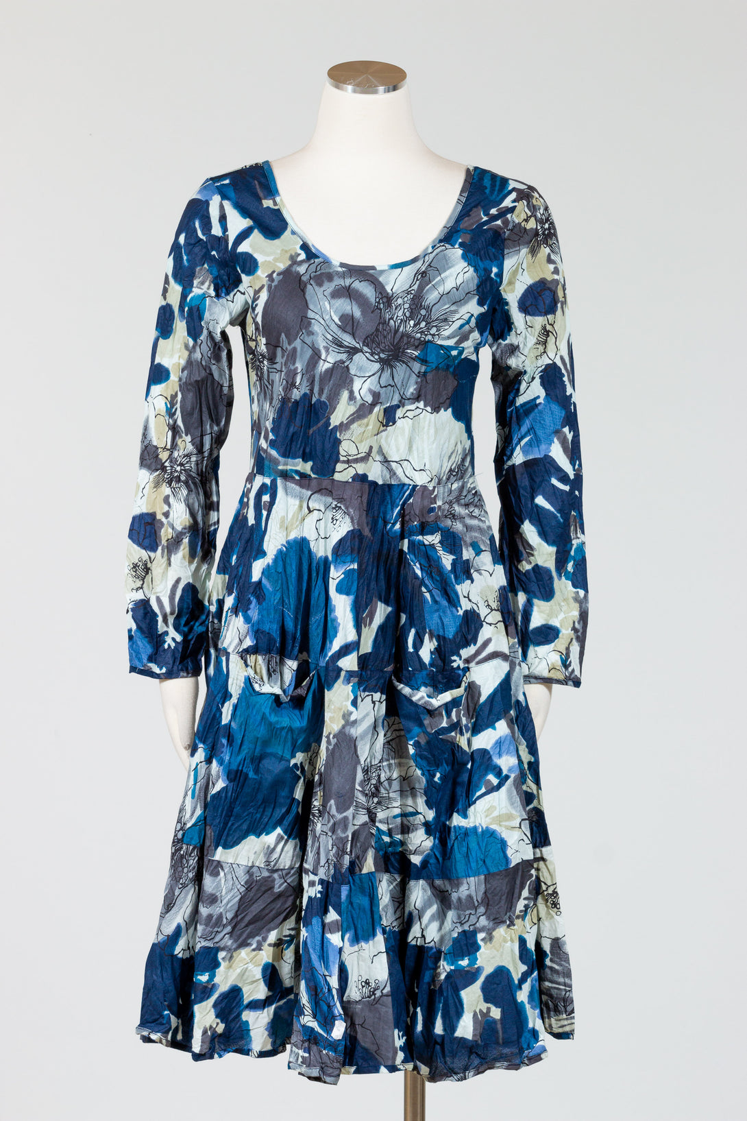 DressAddict-Clothing-Jade-Dress-Cotton-Floral-Blues-White-Blue
