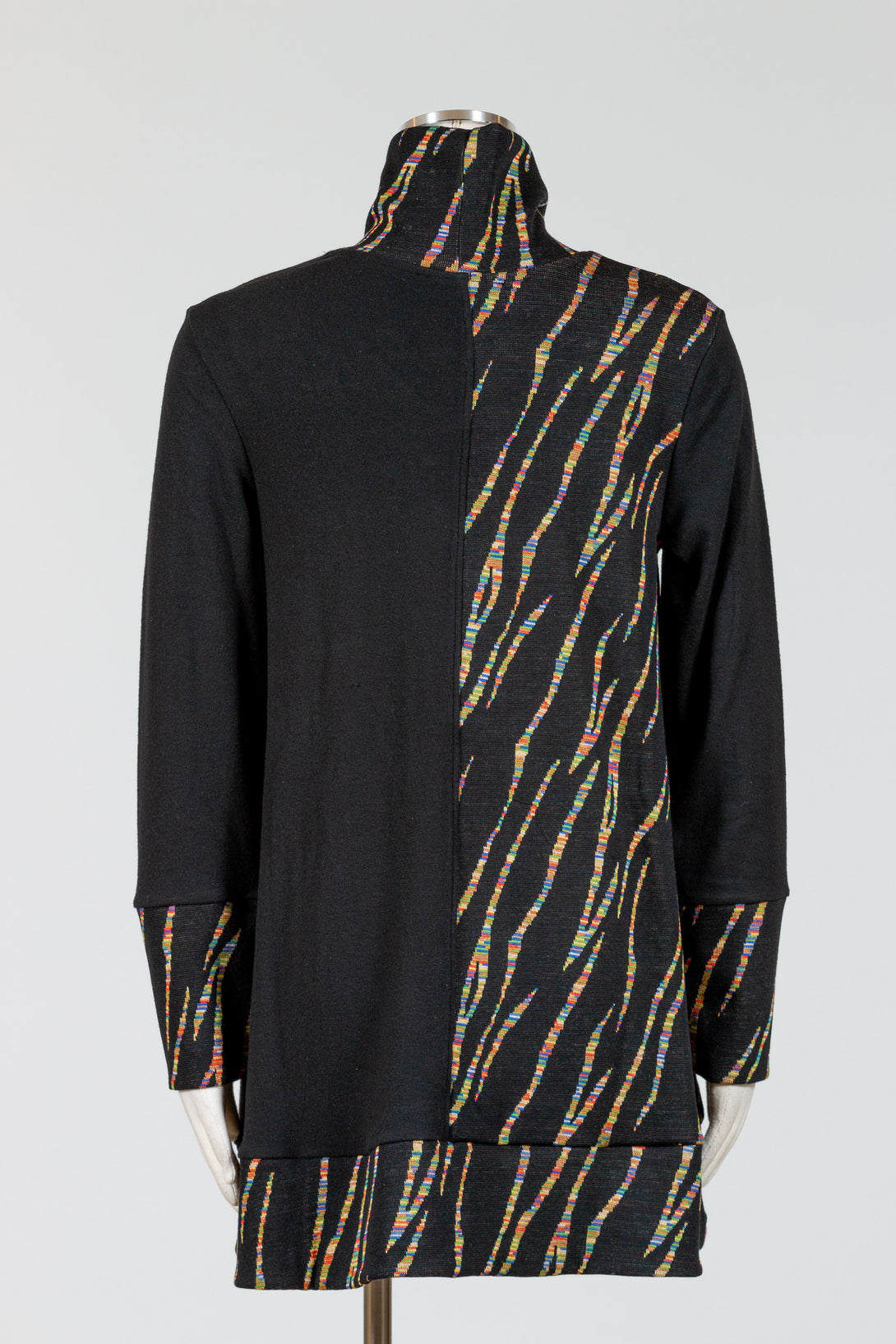 Kozan-Clothing-Sasha-Top-Cotton-Polyester-Spandex-Spectrum-Black-Pattern