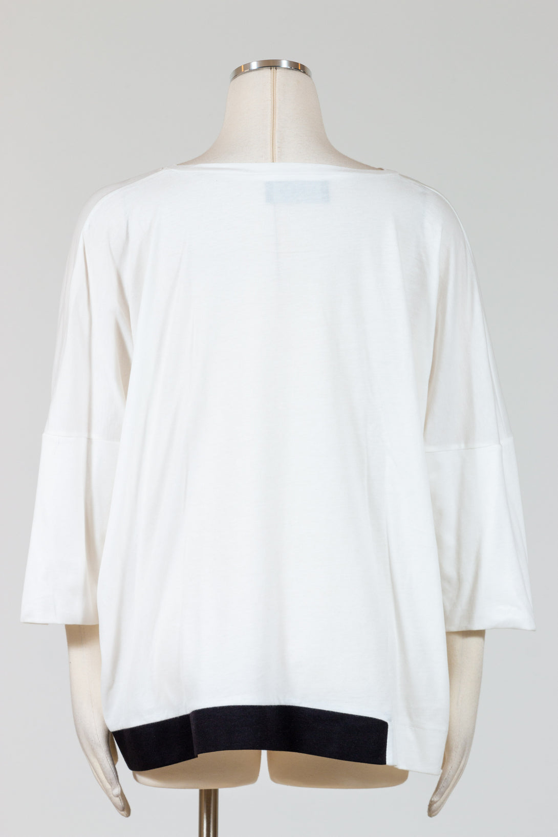 OzaiNKū-Clothing-Top-Cube-Tee-White