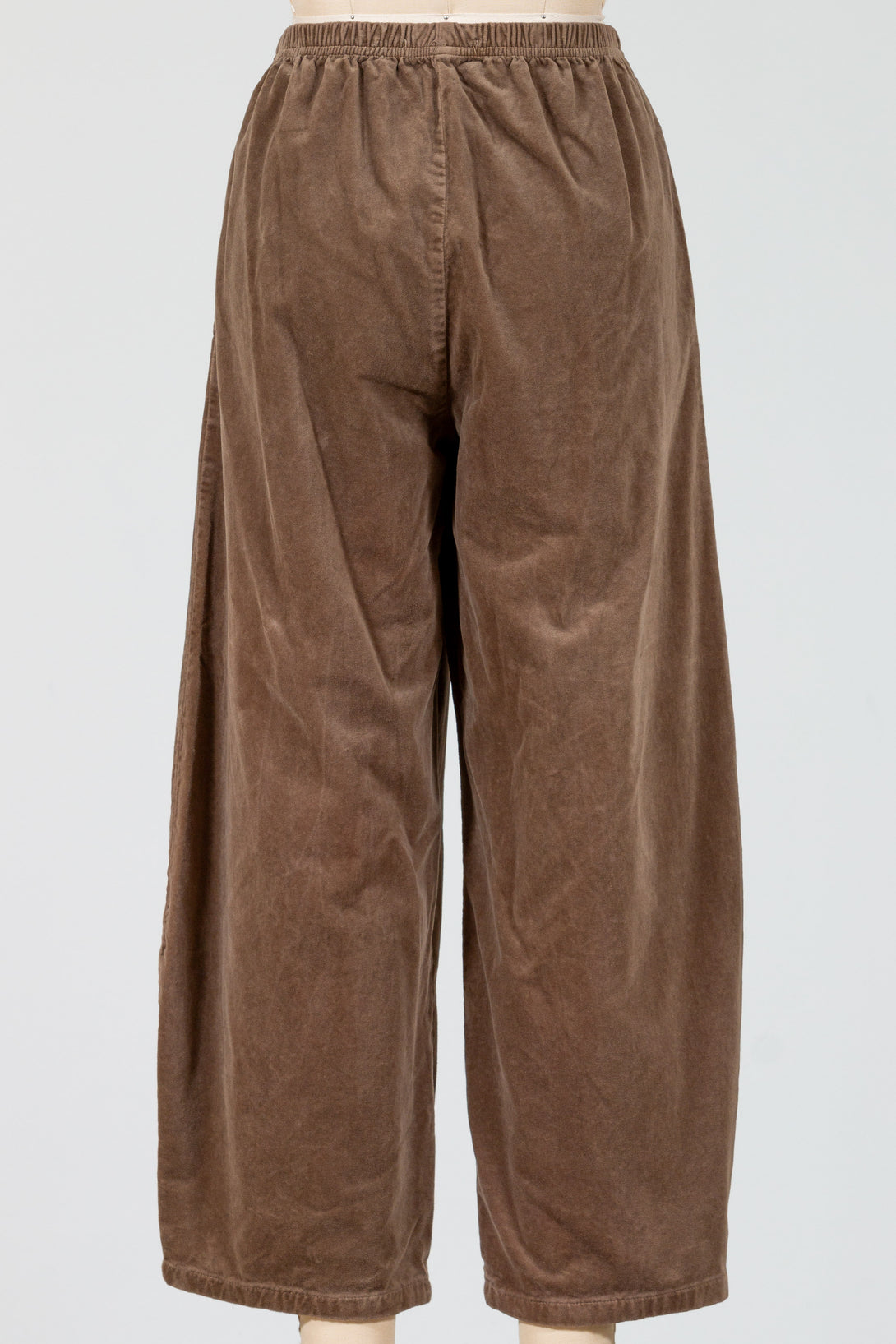 CutLoose-Womens-Clothing-Barrel-Cropped-Casual-Pant-Velvet-Saddle-Brown