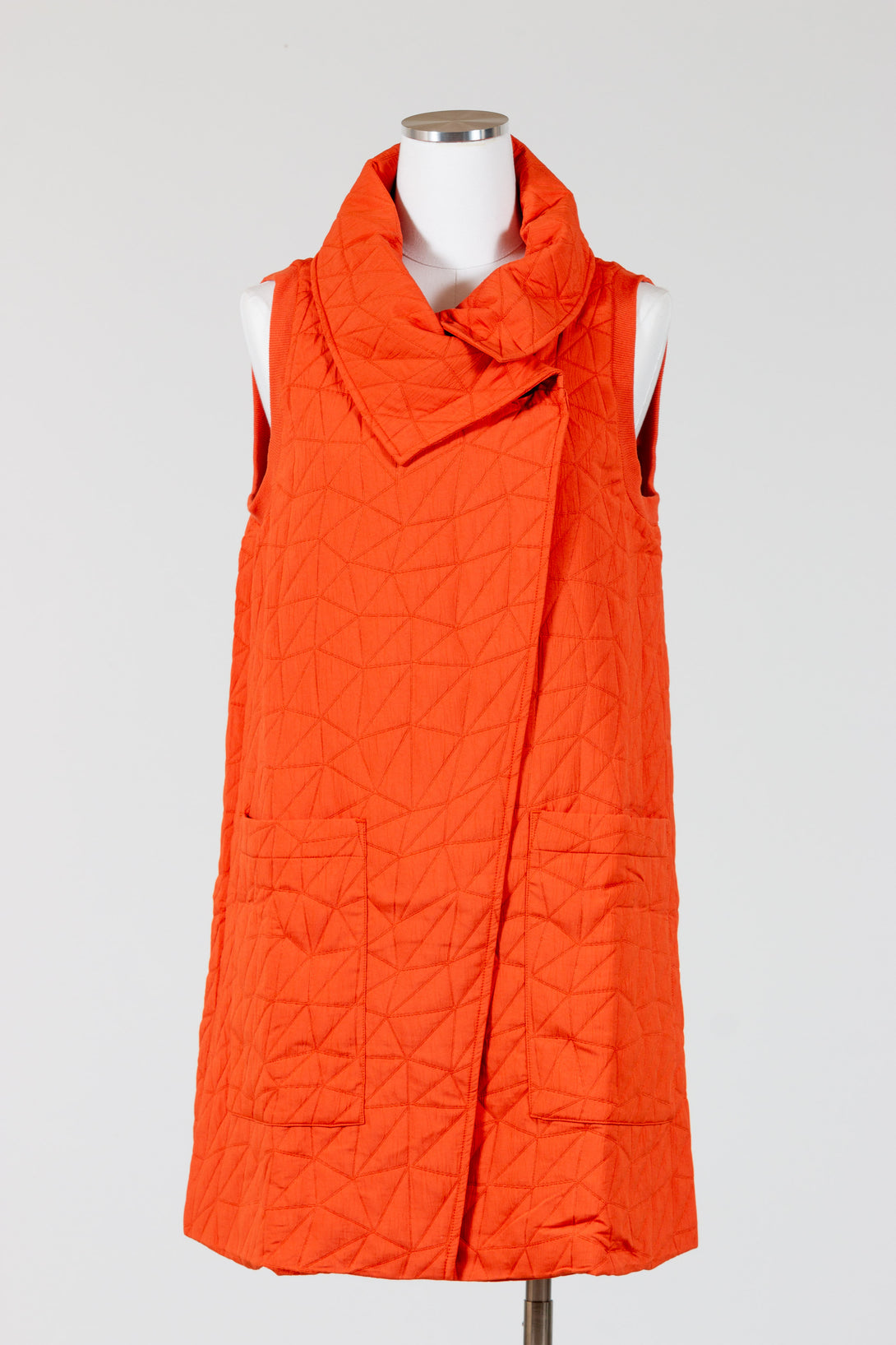 LIV-Habitat-Womens-Clothing-Kaleidoscope-Quilted-Pocket-Vest-Sunset-Orange