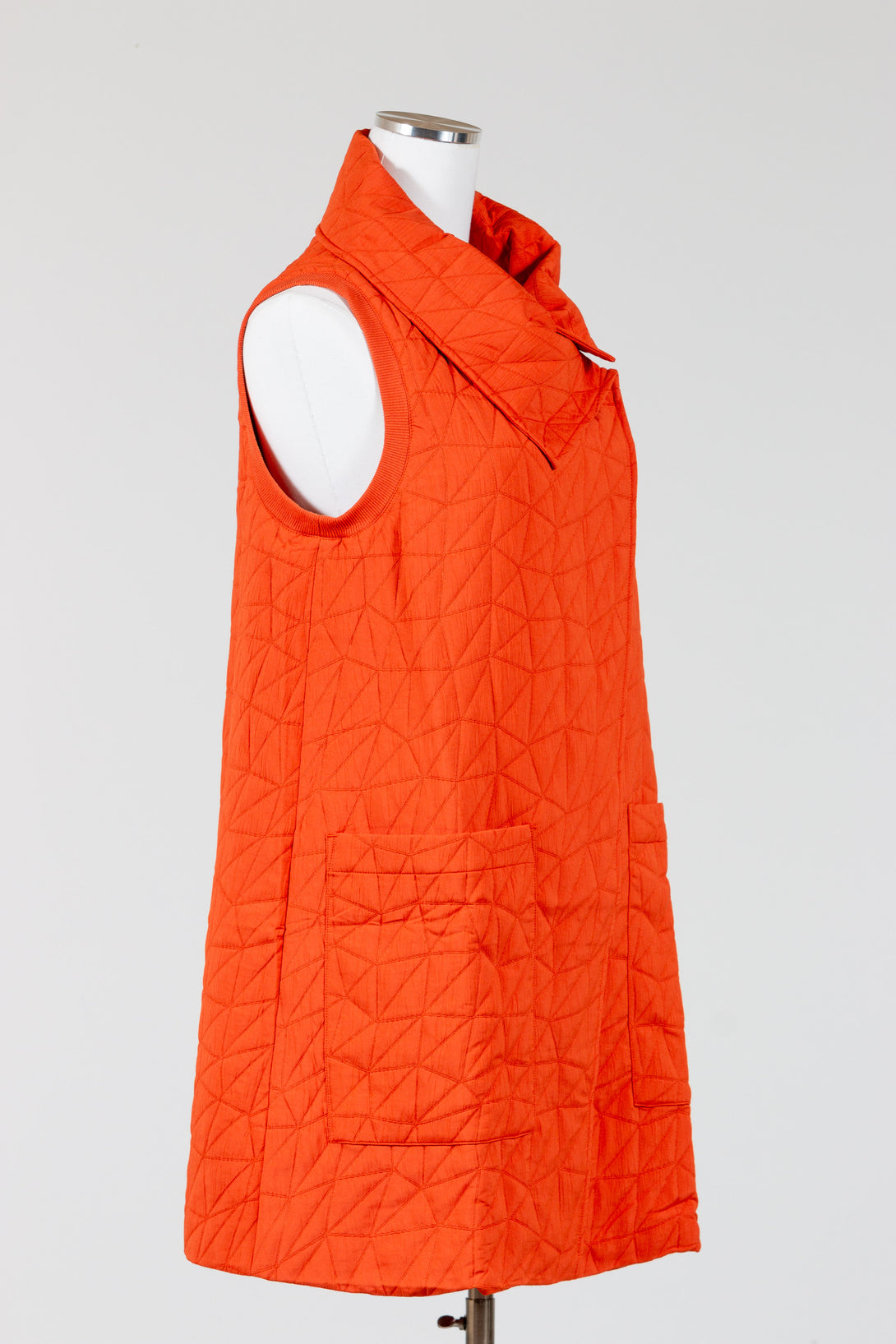 LIV-Habitat-Womens-Clothing-Kaleidoscope-Quilted-Pocket-Vest-Sunset-Orange