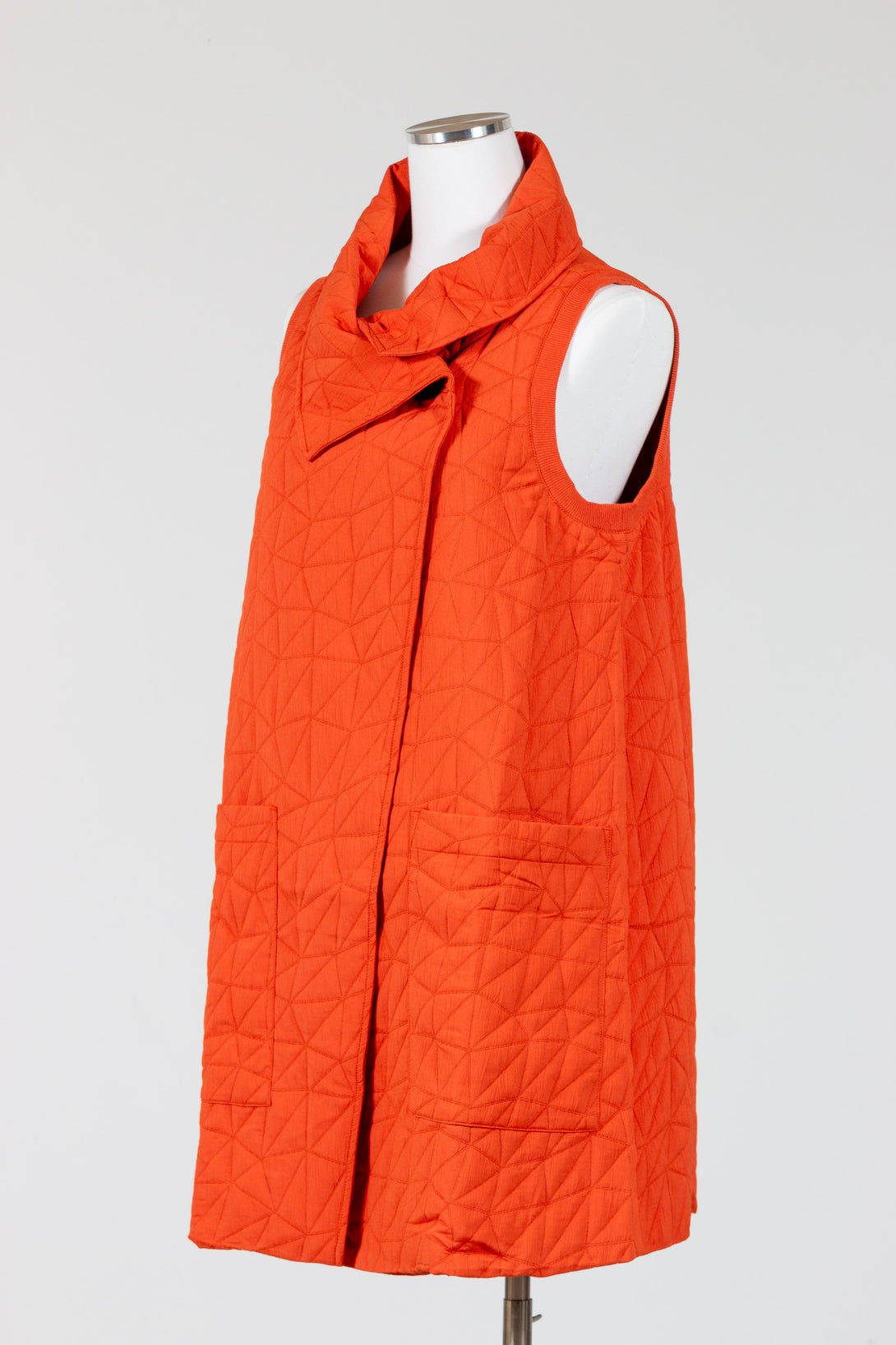 LIV-Habitat-Womens-Clothing-Kaleidoscope-Quilted-Pocket-Vest-Sunset-Orange