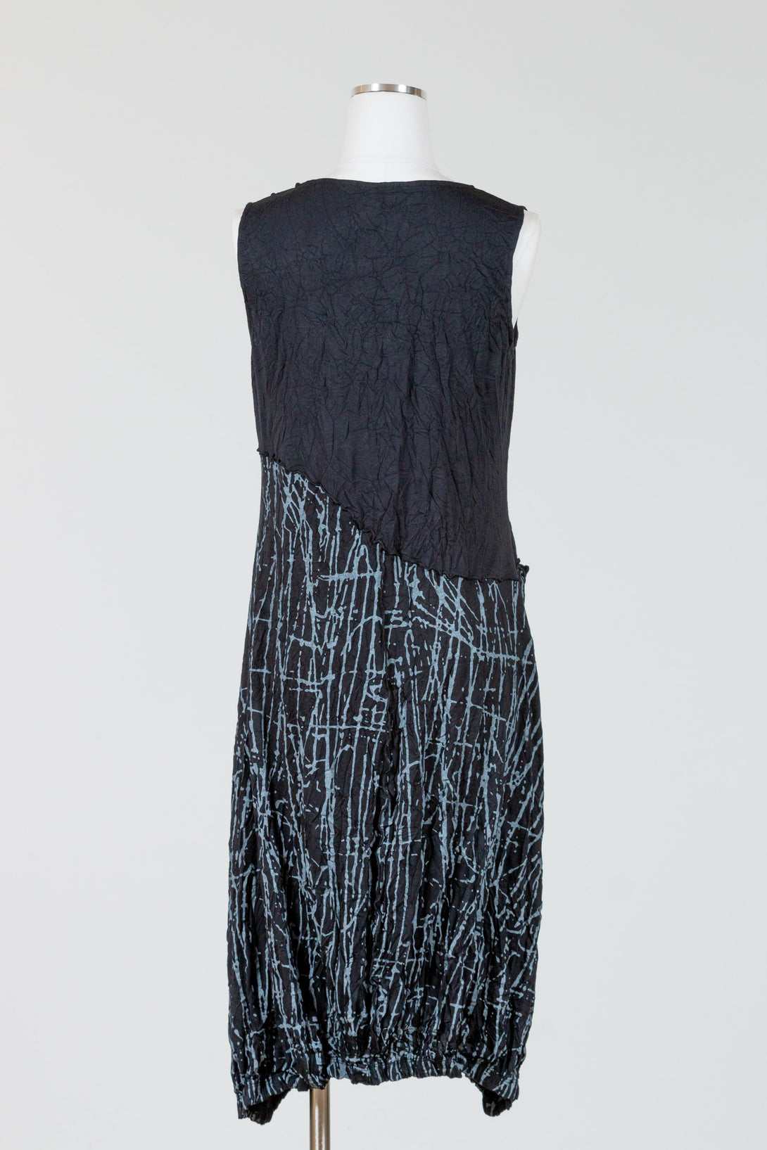 Chalet-Womens-Clothing-Jillian-Dress-Sleeveless-Bamboo-Print-Black