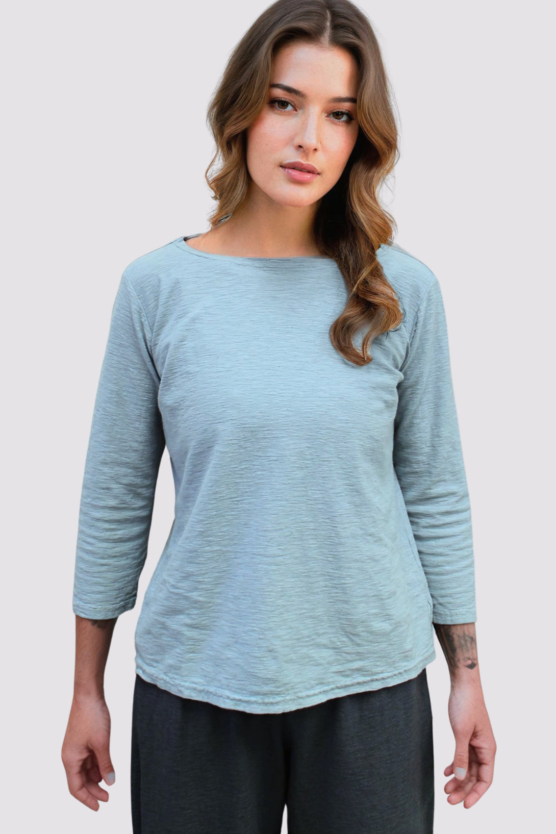 Cut Loose 3/4 Sleeve Boat Neck Top