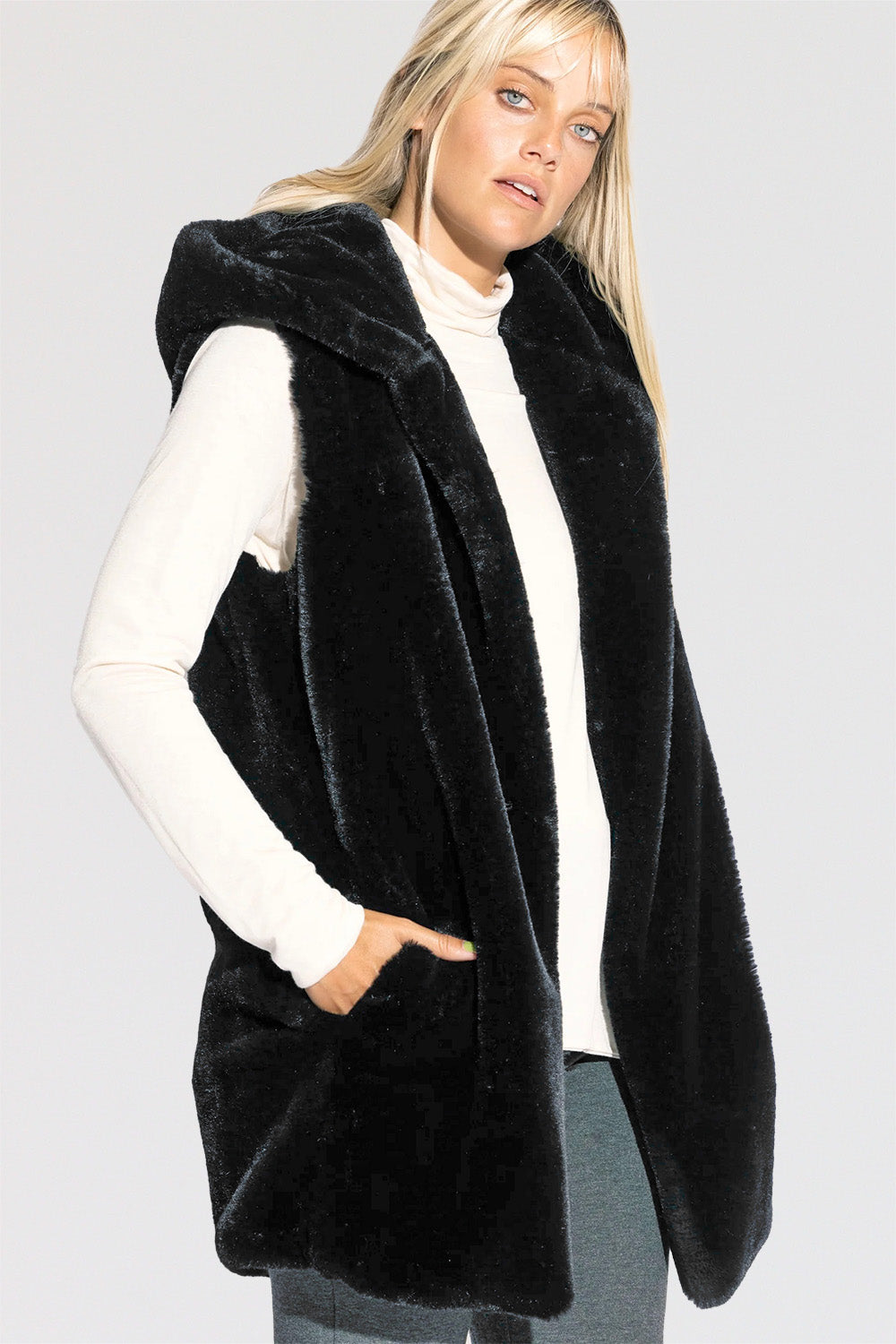 Capote-Lola-Hooded-Vest-FauxFur-Black