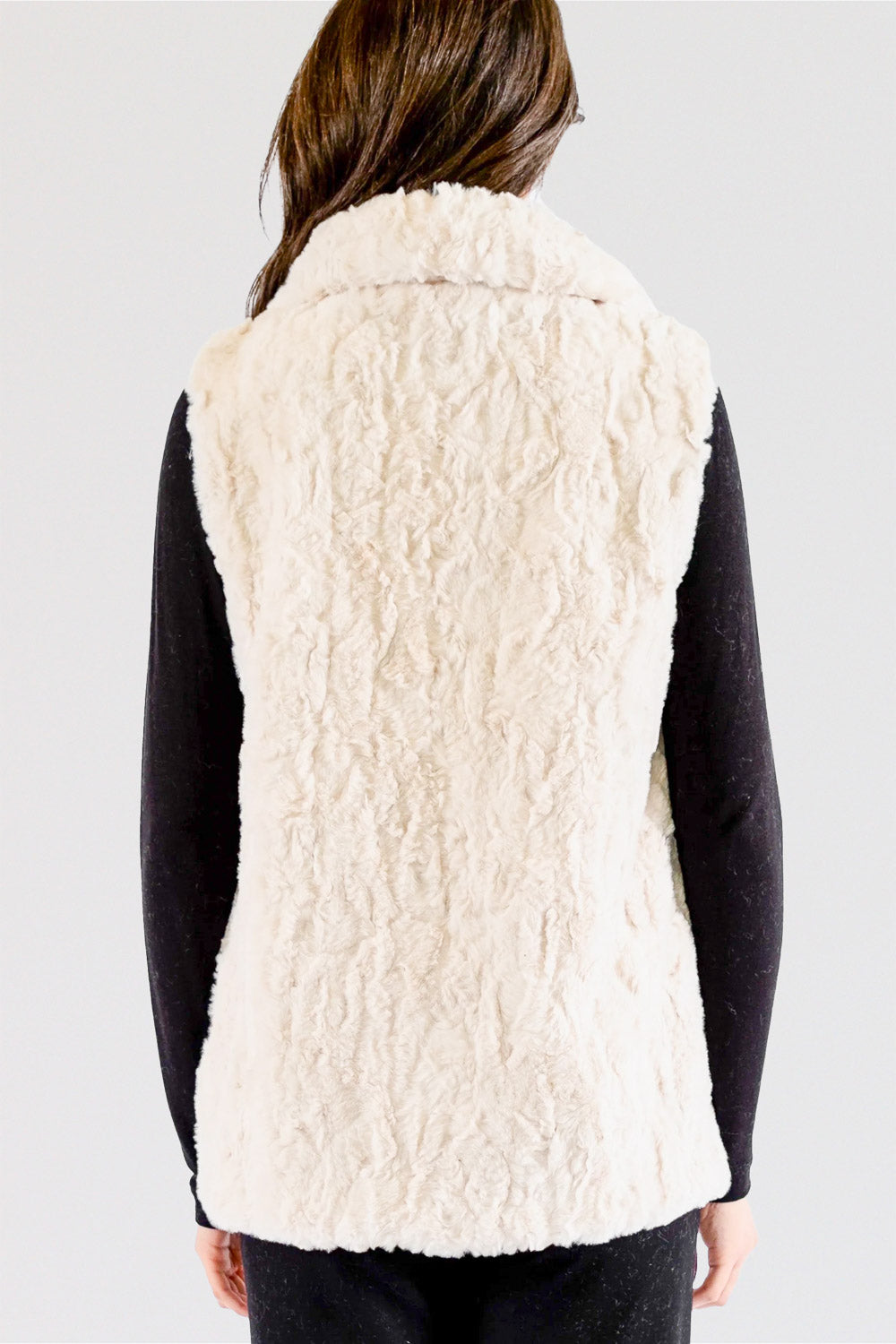 Capote-Talia-Vest-FauxFur-Sand-Shag-OffWhite