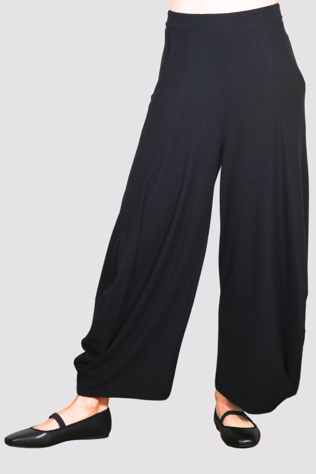 Kozan-Clothing-Jade-Pant-Obisidian-Black