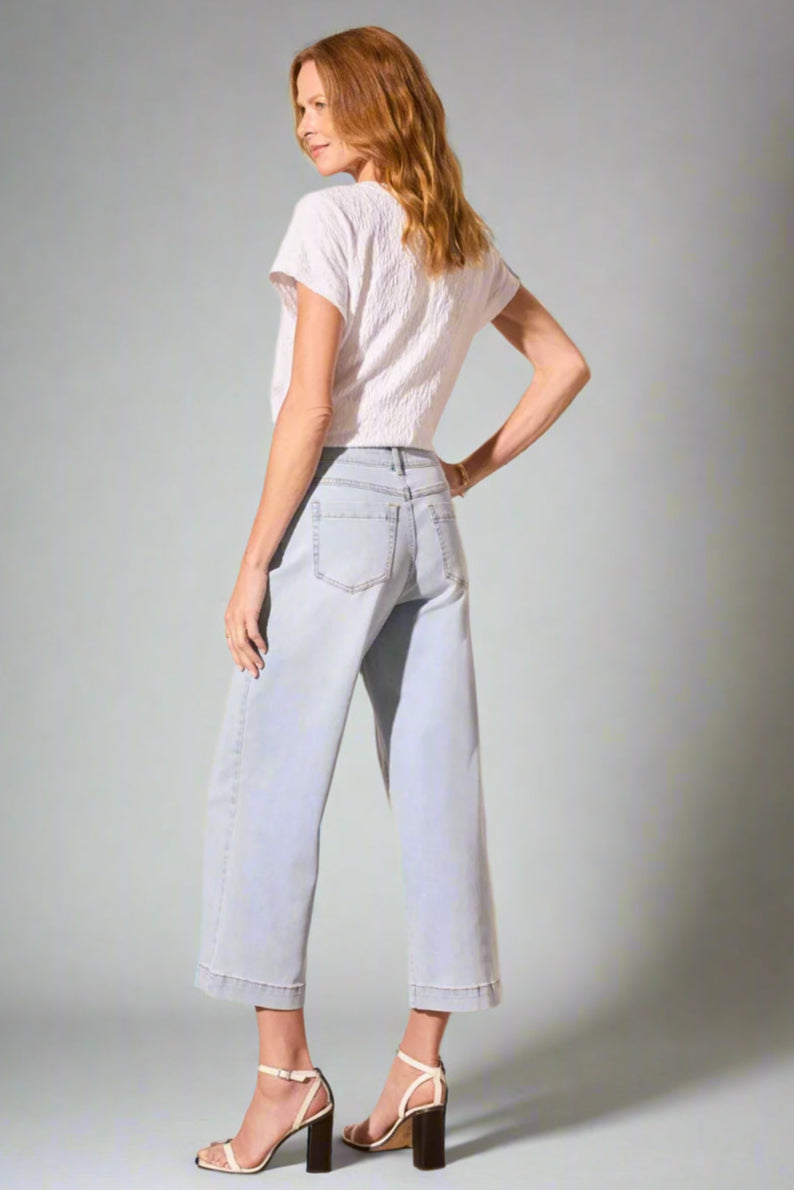 Audrey Pull on Flare Jean