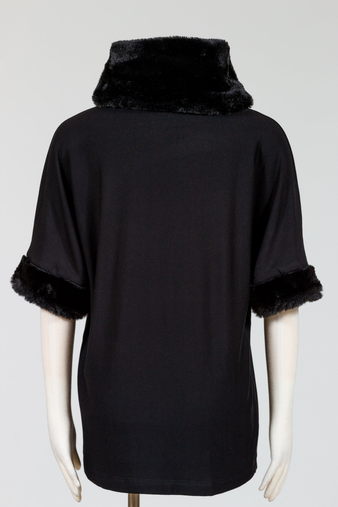 Capote-Scarlett-CowlNeck-Tunic-Fur-Black